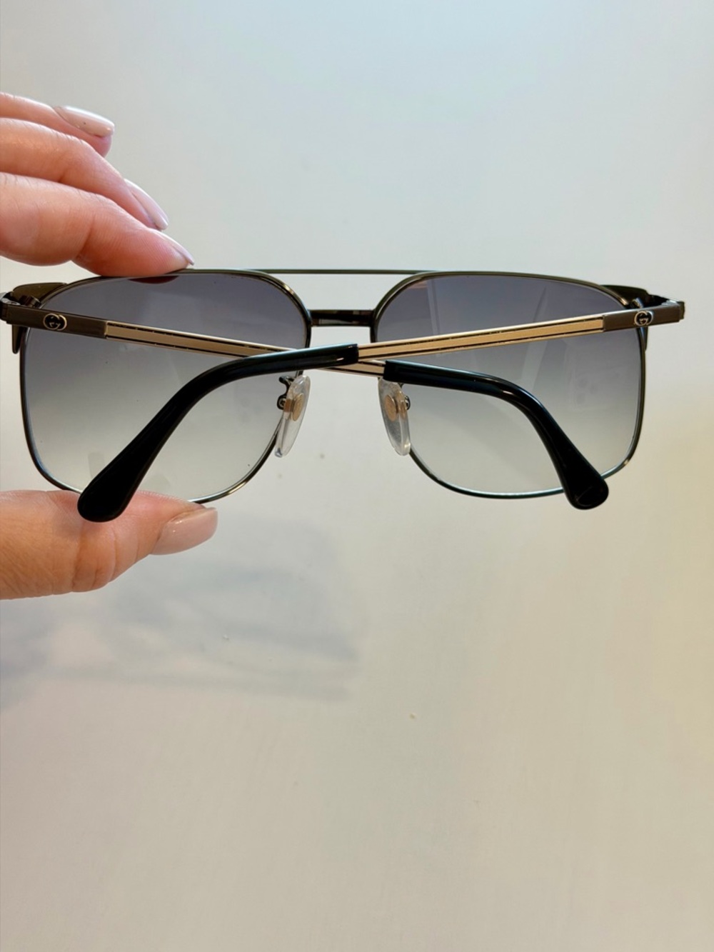 Authentic GUCCI Black/ silver Aviators - Picture 3 of 16